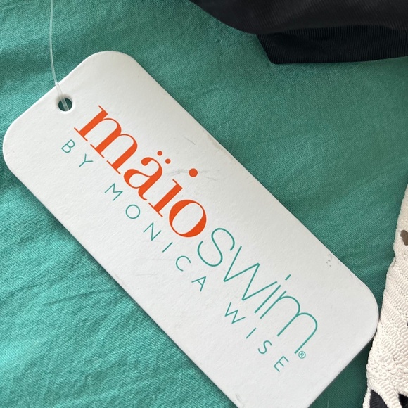 Maio Swim by Monica Wise White Lace One Piece NWT - Picture 3 of 5